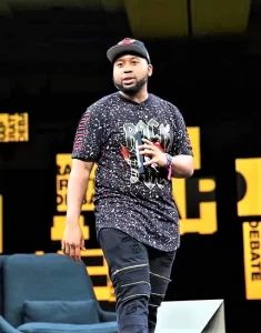 DJ Akademiks Height, Age, Wiki, Girlfriend & Net Worth - What Insider