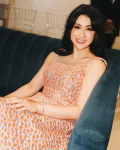 Carla Abellana age