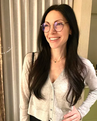 laura prepon photos