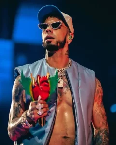 Anuel AA photo