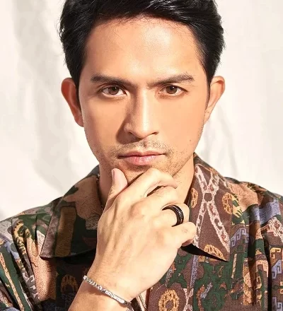 Dennis Trillo Height, Age, Real Name, Wife, Son, Wiki & Net Worth