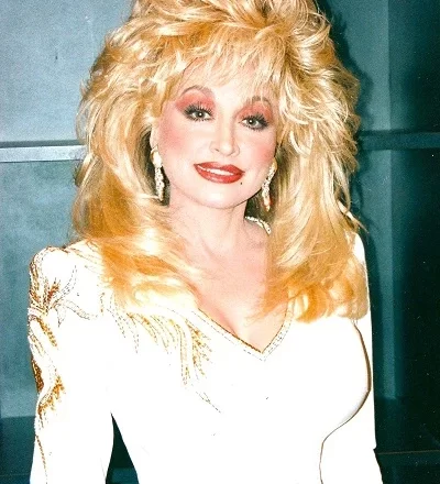 Dolly Parton Height, Age, Birthday, Husband, Biography & Net Worth