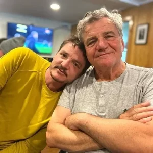 Pedro Pascal father photos