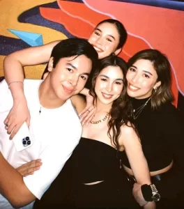 Julia Barretto siblings photos