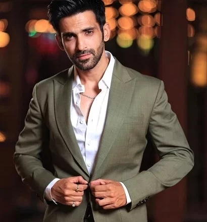 Arjit Taneja Height, Age, Birthday, Girlfriend, Biography & Net Worth