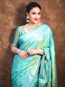 Urvashi Dholakia pictures