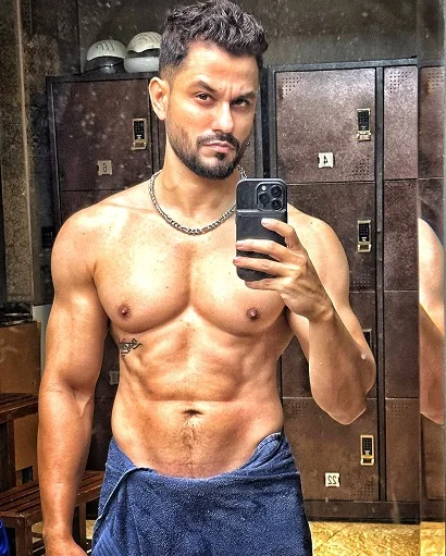 Kunal Khemu photos