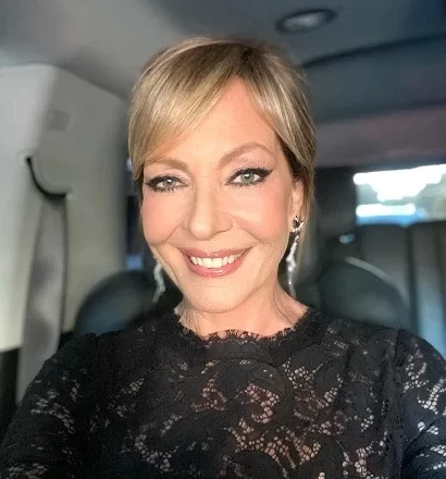 Allison Janney Height