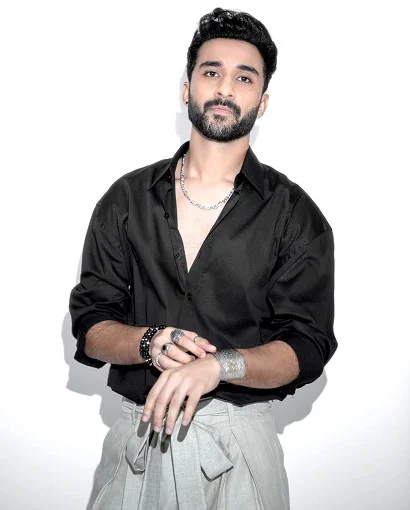 Raghav Juyal photos