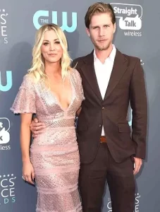 kaley cuoco and karl cook photos