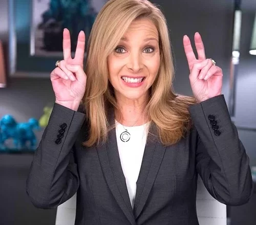 Lisa Kudrow Height, Weight, Eye Color, Hair Color & Measurements