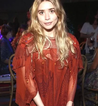 Ashley Olsen Height, Weight, Eye Color, Hair Color & Measurements