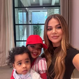 Khloe Kardashian kids photos